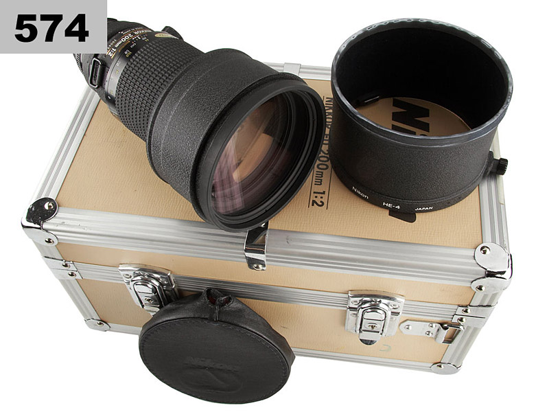 Nikon ED Nikkor  2/200mm