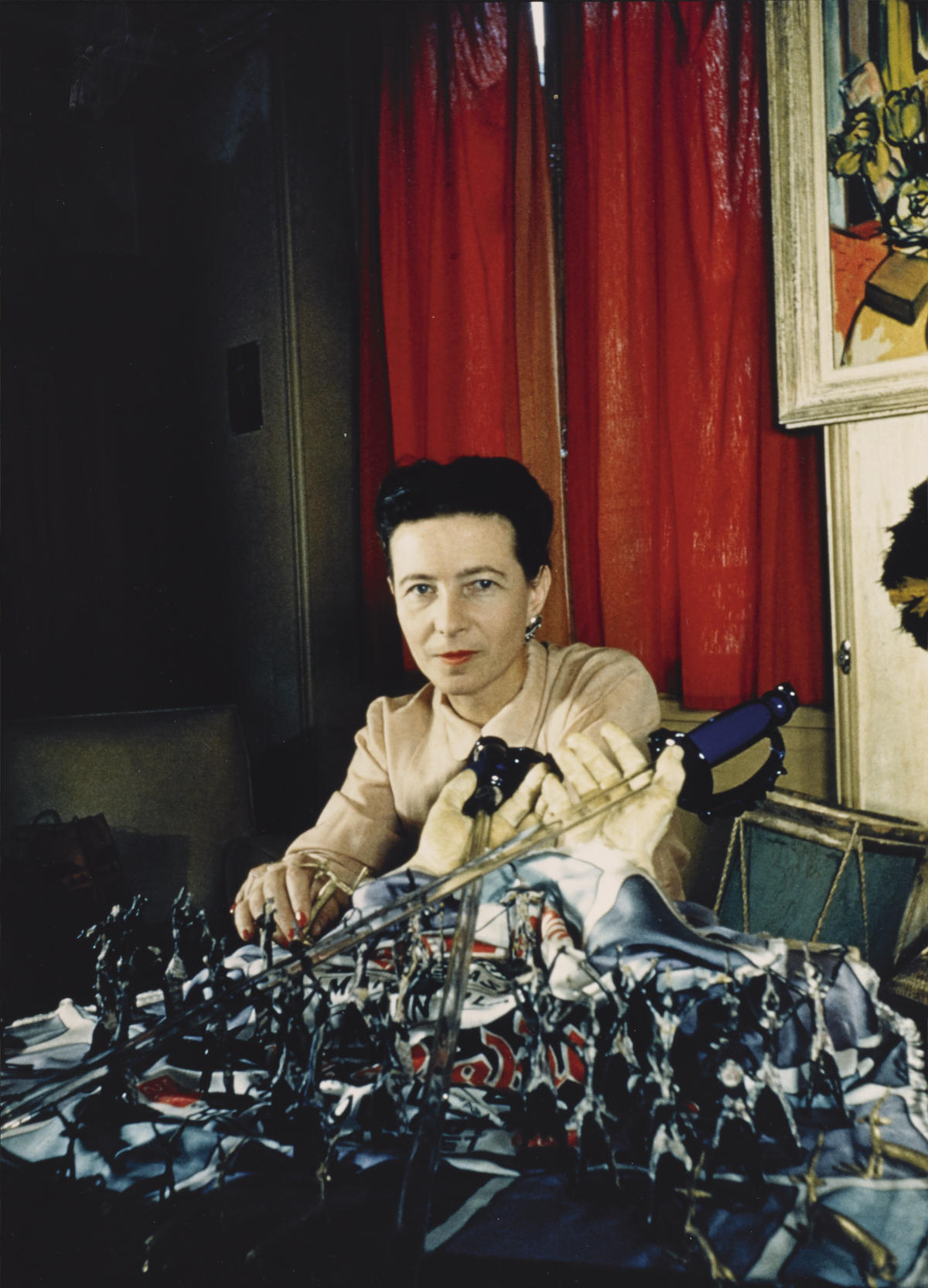 GISÈLE FREUND (1908–2000) Simone de Beauvoir, Paris 1948 GISÈLE FREUND (1908–2000) Simone de Beauvoir, Paris 1948