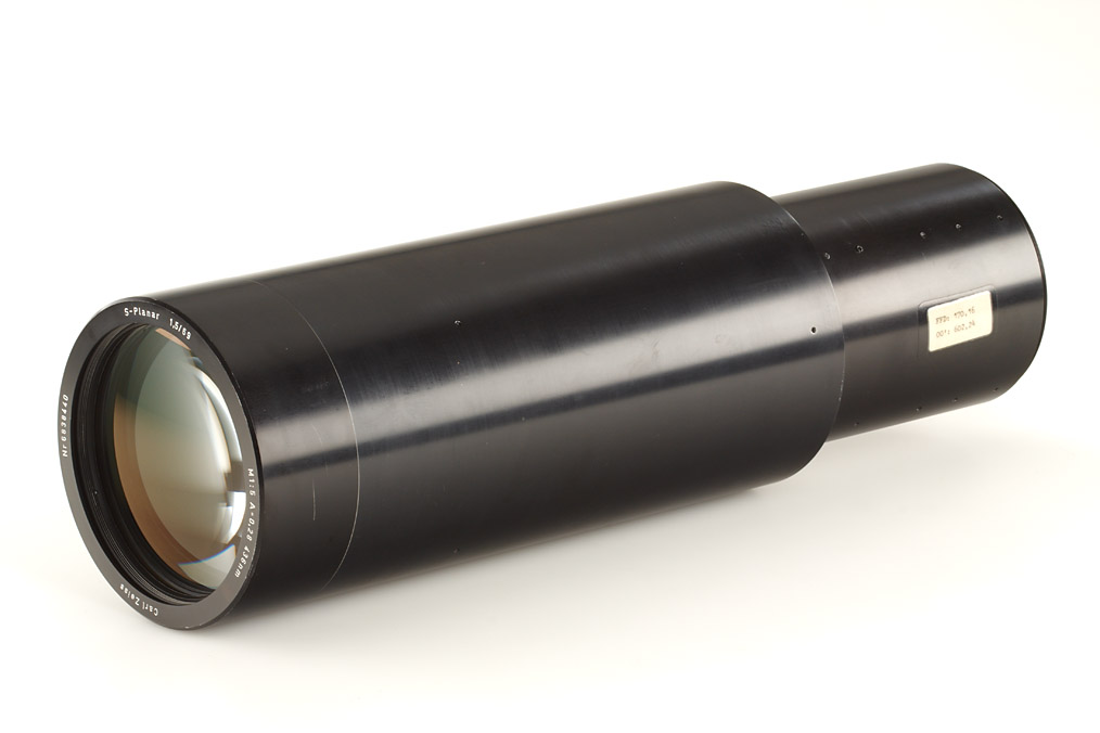 Carl Zeiss S-Planar 1.5/69mm
