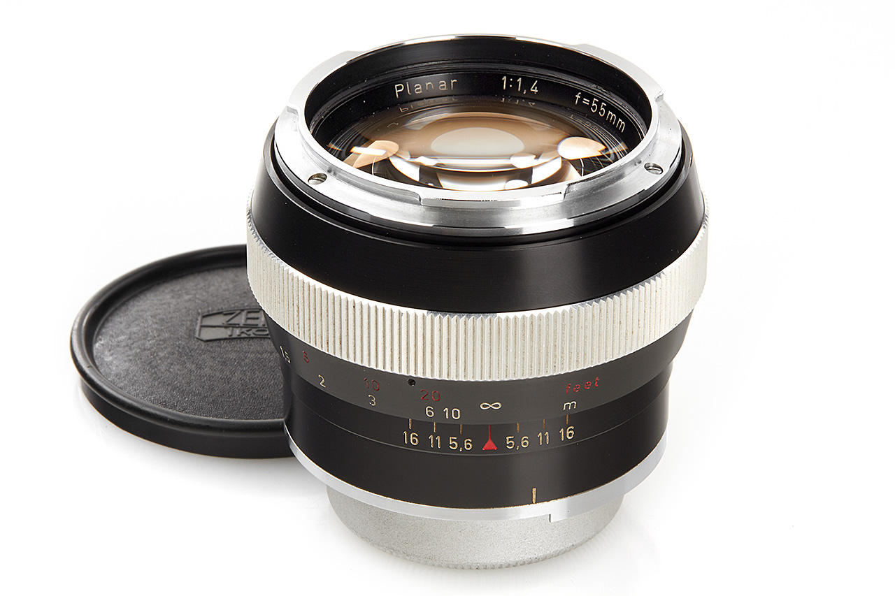 Carl Zeiss Planar 1.4/55mm black