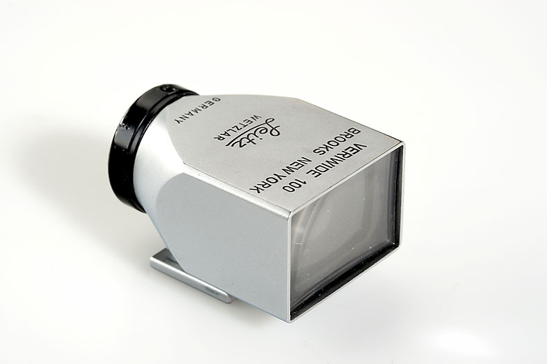 Brooks  Veriwide 100