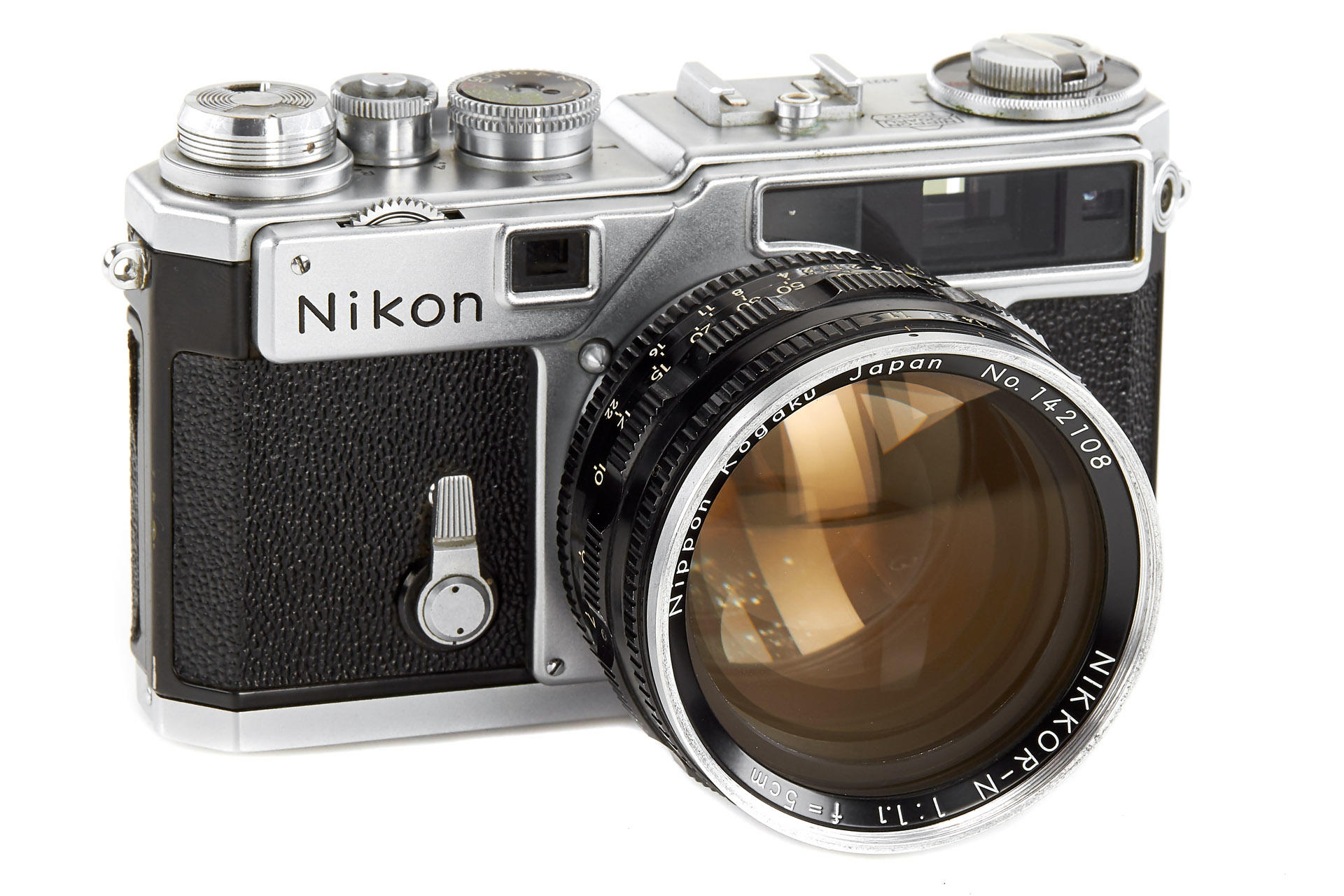 Nikon SP Chrome with Nikkor-N 1.1/5cm