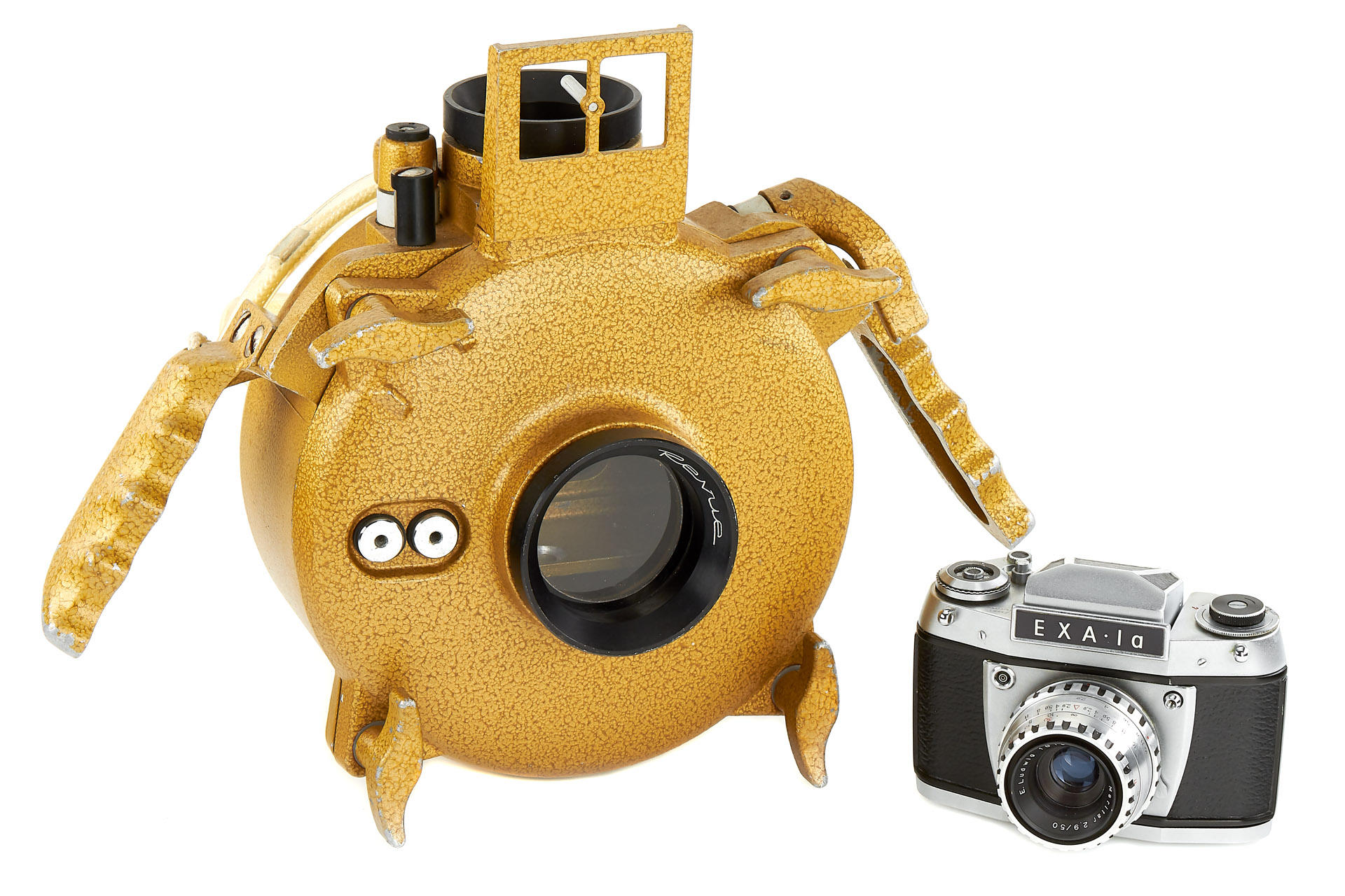 Revue Underwater Housing f. Exa