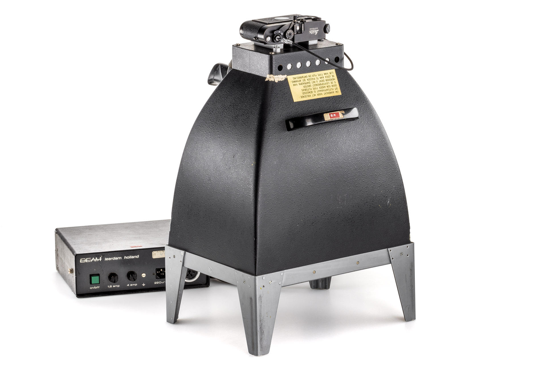 Leica M4-2 Post Camera outfit * Leica M4-2 Post Camera outfit *