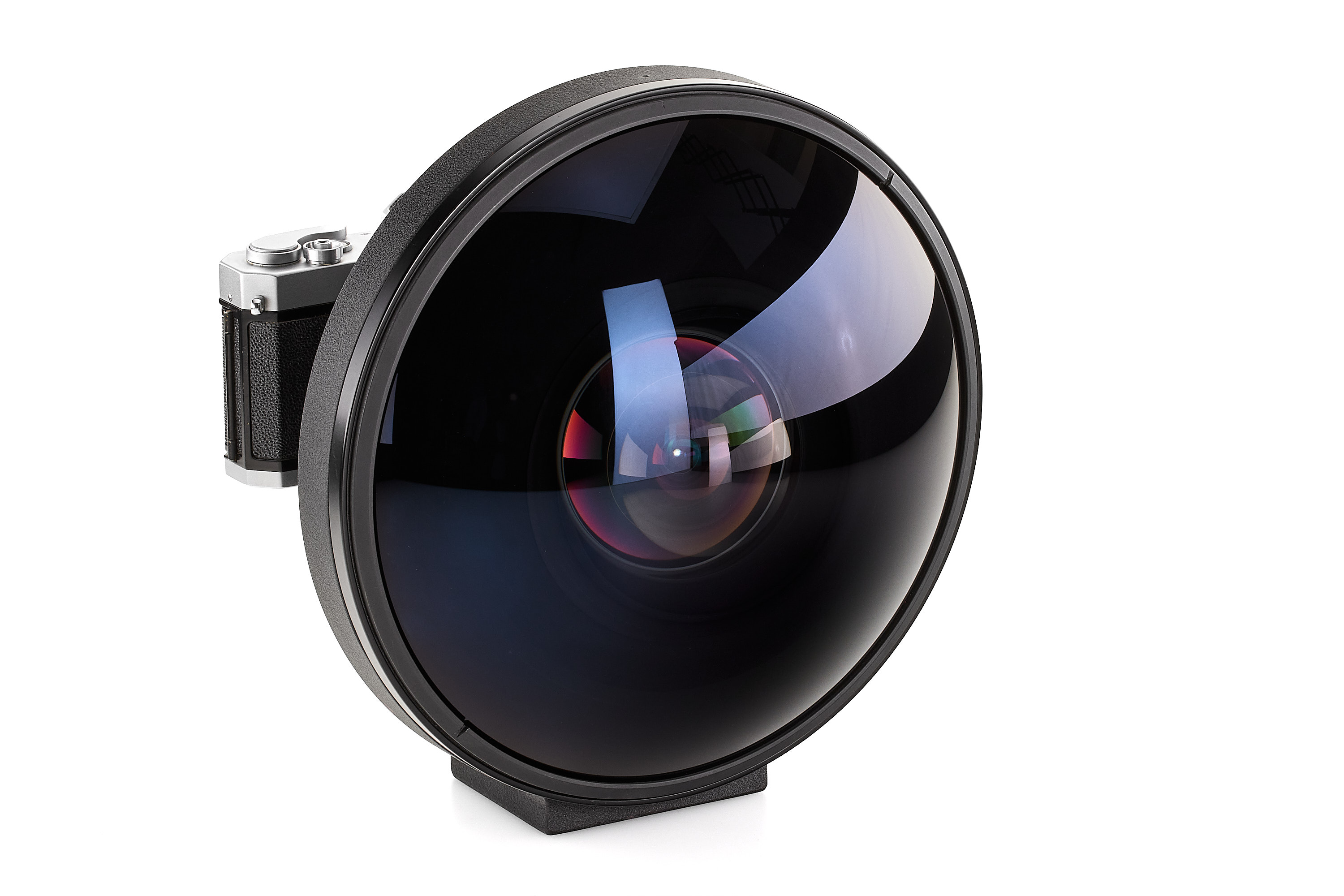 Nikon Fisheye-Nikkor 2.8/6mm Auto 220° *