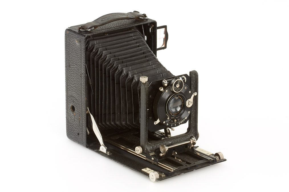 Voigtländer  Bergheil 9x12cm