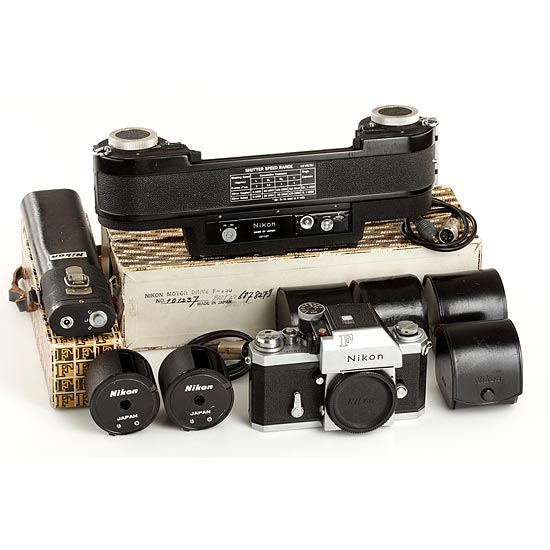 Nikon F Photomic T chrome Outfit