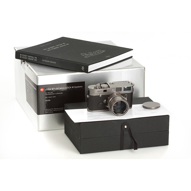 M7 Titan "50 Jahre Leica M System" 10570