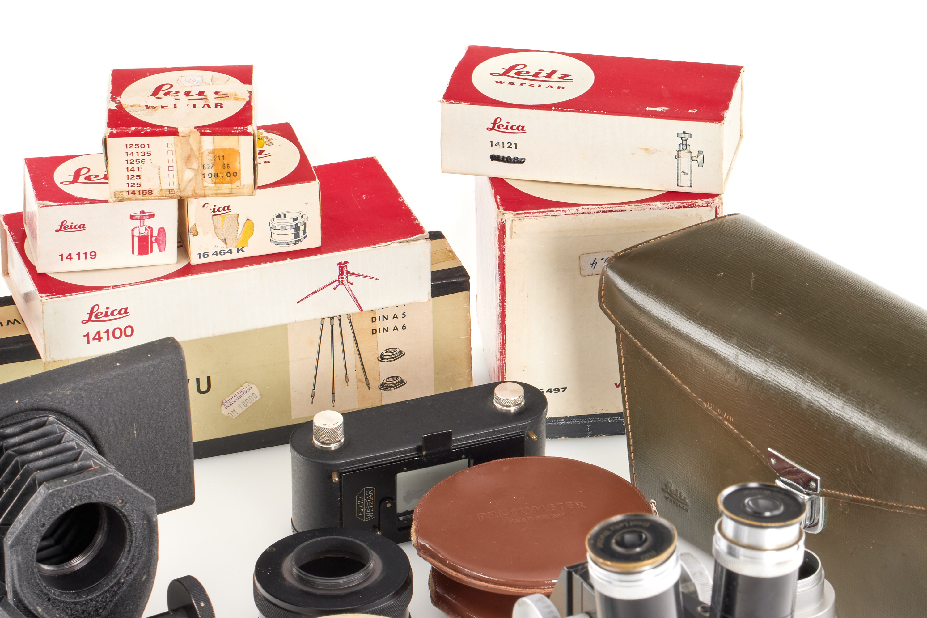 Leica Various