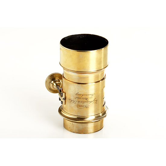 Voigtländer  Petzval Lens