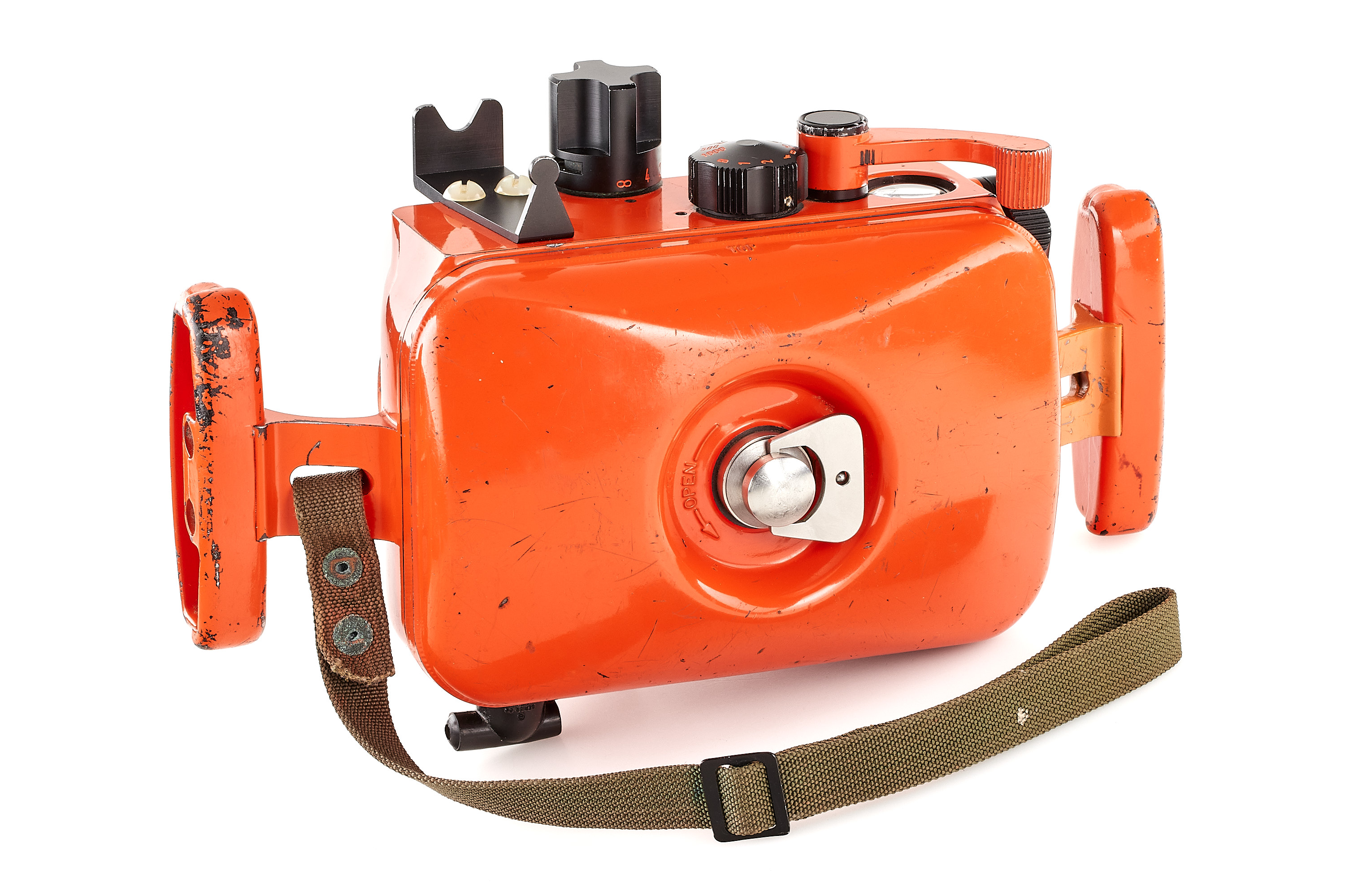 ELCAN Leica UW Underwater Housing for the U.S. Army *