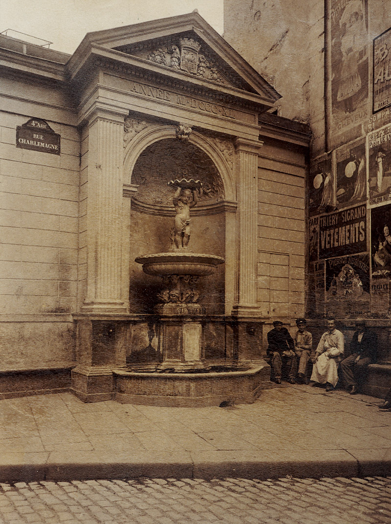 Eugène Atget (1857–1927), Fontaine Charlemagne