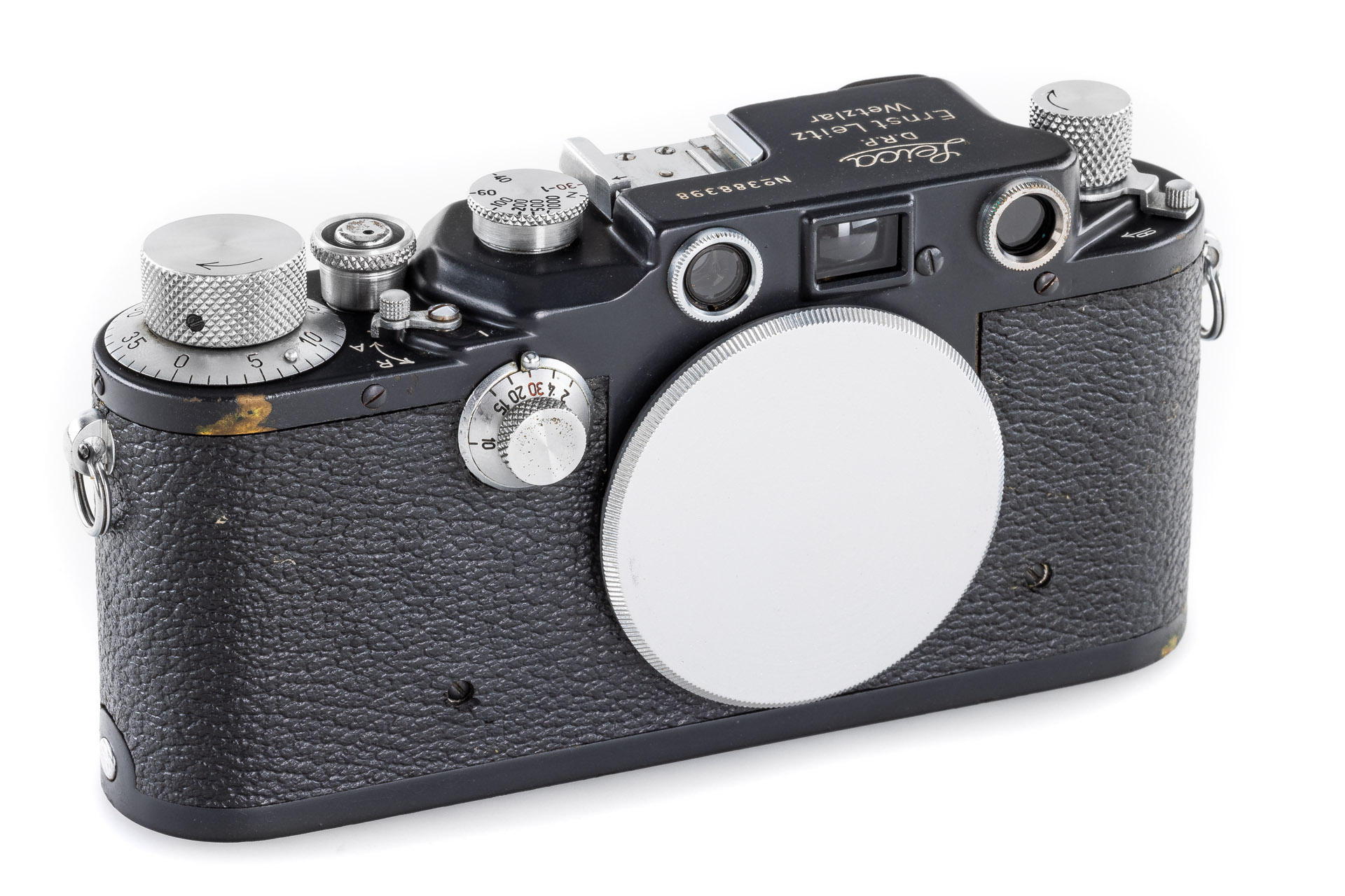 Leica IIIc grey red curtains Leica IIIc grey red curtains