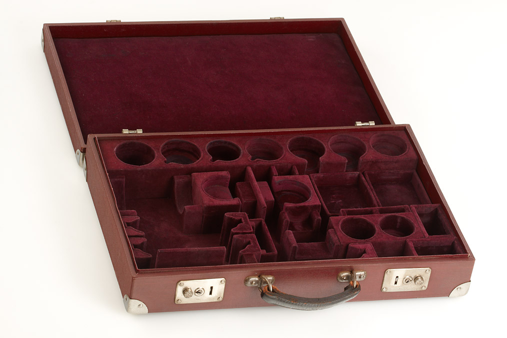 Leitz Demonstration Case