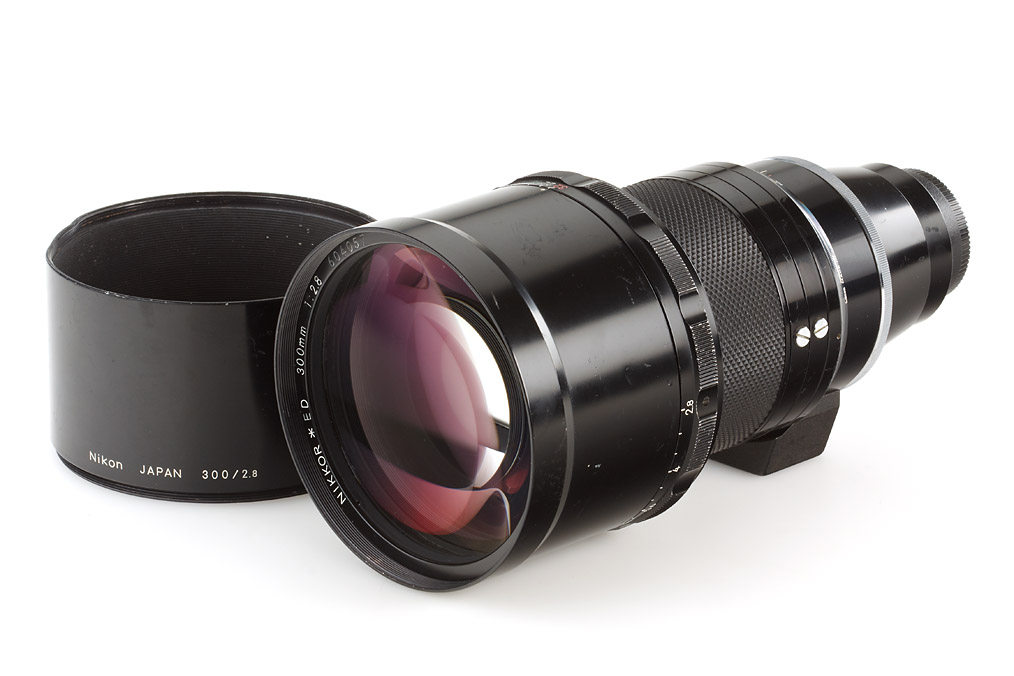 Nikkor ED 2.8/300mm