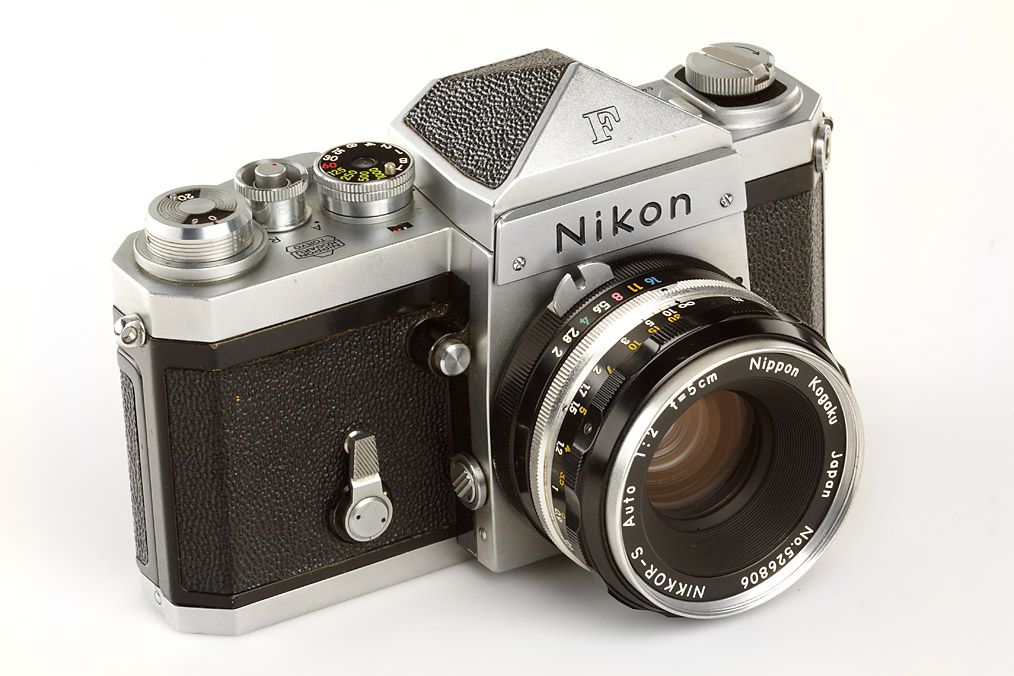 Nikon F Eyelevel Chrom