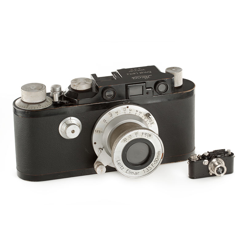 III Mod. F black Giant Wooden Display Model III Mod. F black Giant Wooden Display Model