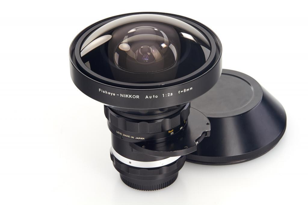 Nikon 2.8/8mm Fisheye-Nikkor