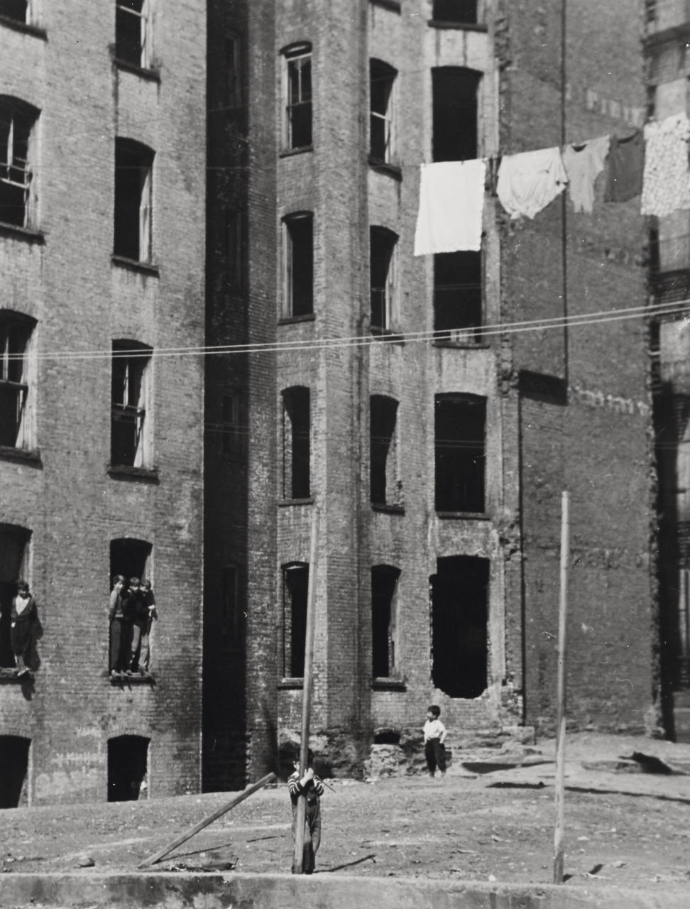 PAUL HIMMEL (1914–2009) East Harlem tenement, 1952/1953