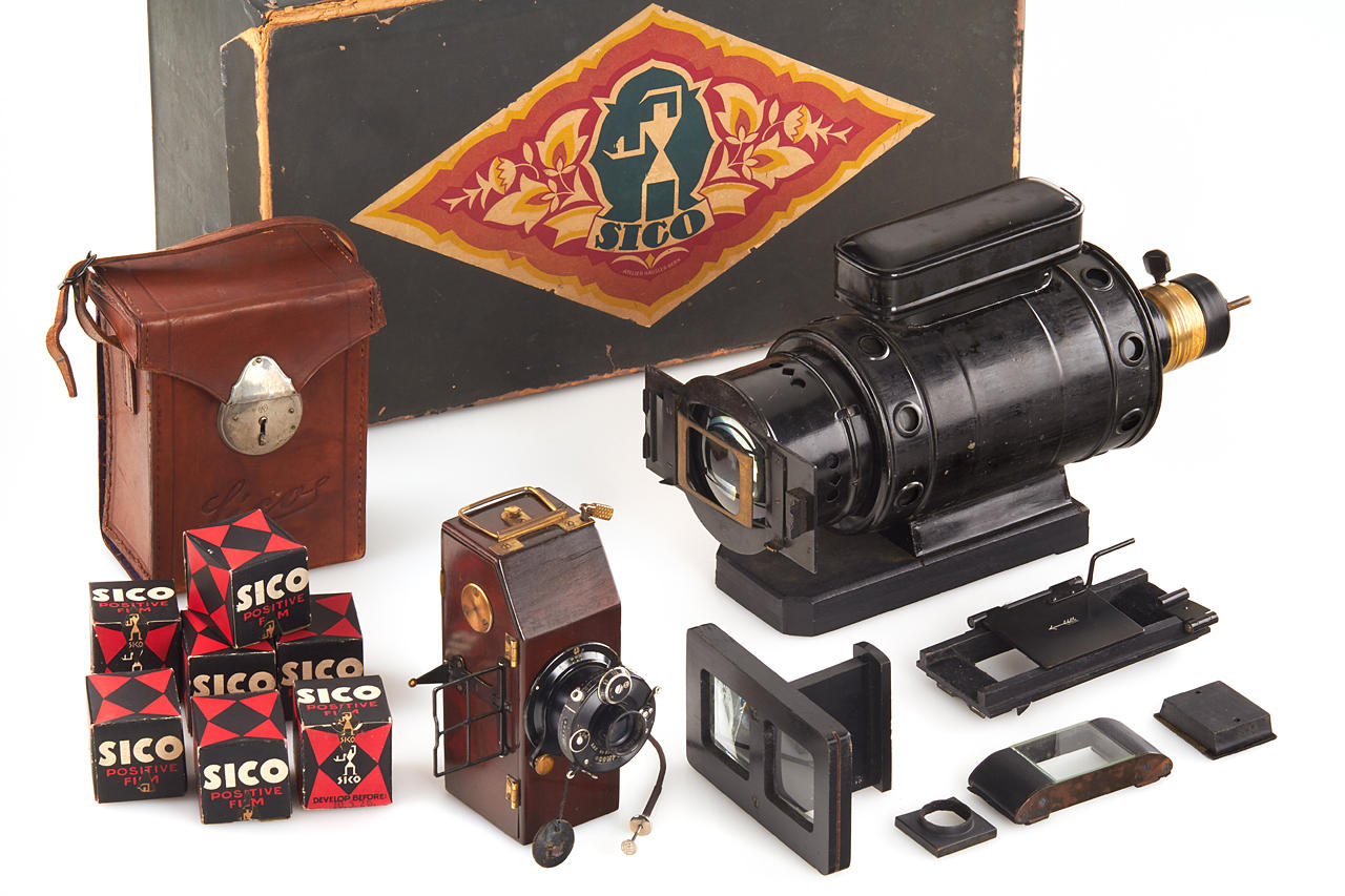 Simons Sico outfit boxed *