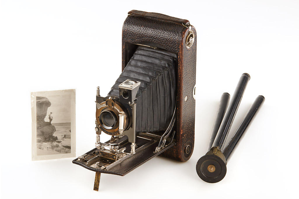 Kodak Eastman Hawkeye No. 2a 'Carl Moon''