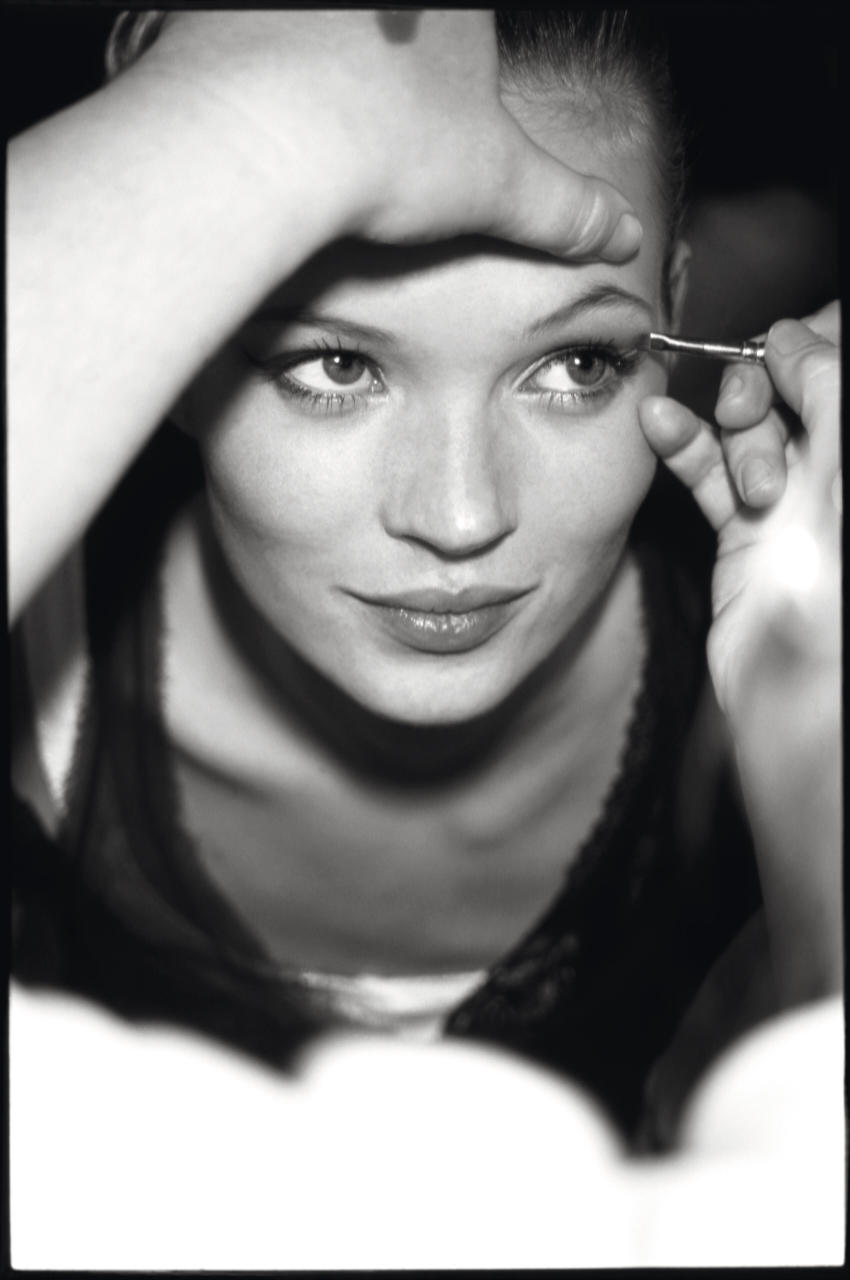 GUY MARINEAU (* 1947) Kate Moss modelling for Guy Laroche, 1994