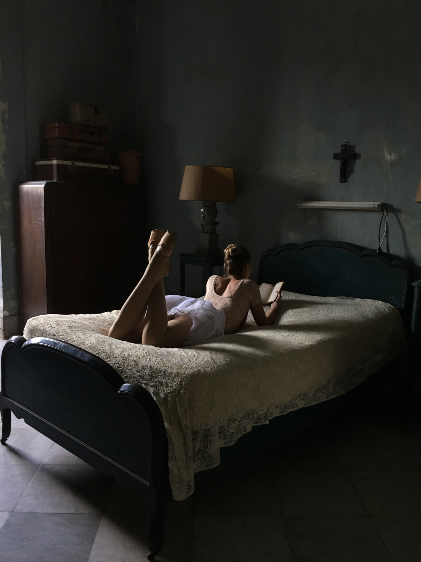 MAGGIE STEBER (* 1949) Edward Hopper’s Bedroom, Havana, December 2017