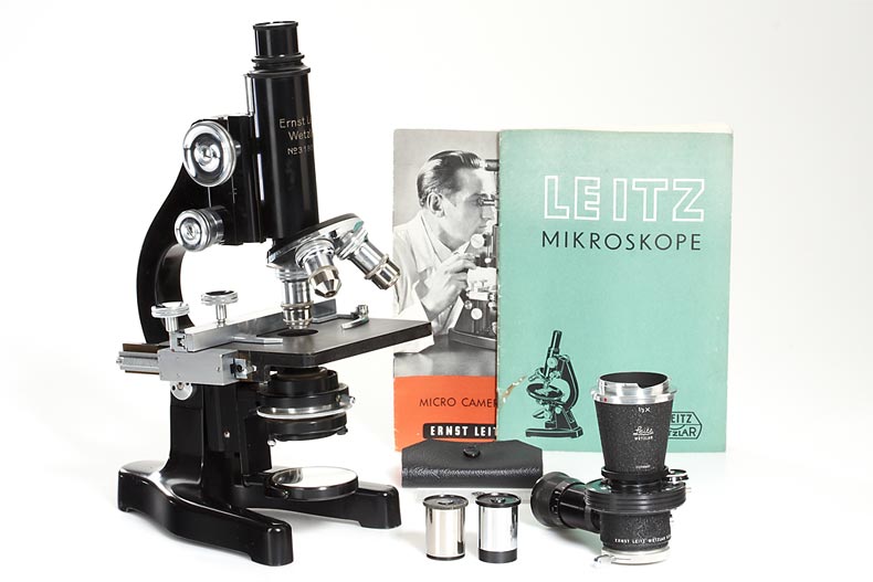 Leitz  Laboratory-Microscope G