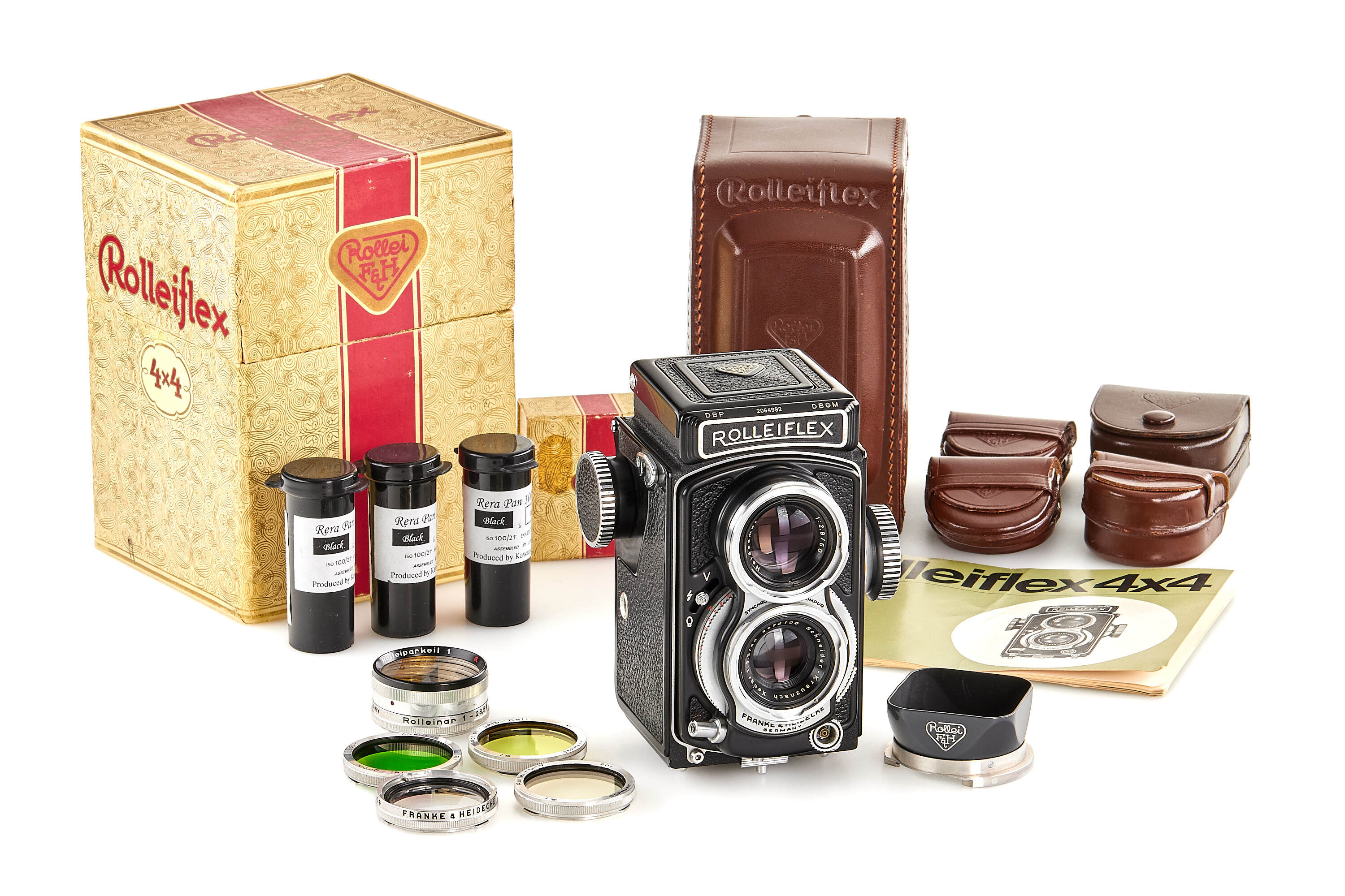 Rolleiflex Baby 4x4 black outfit