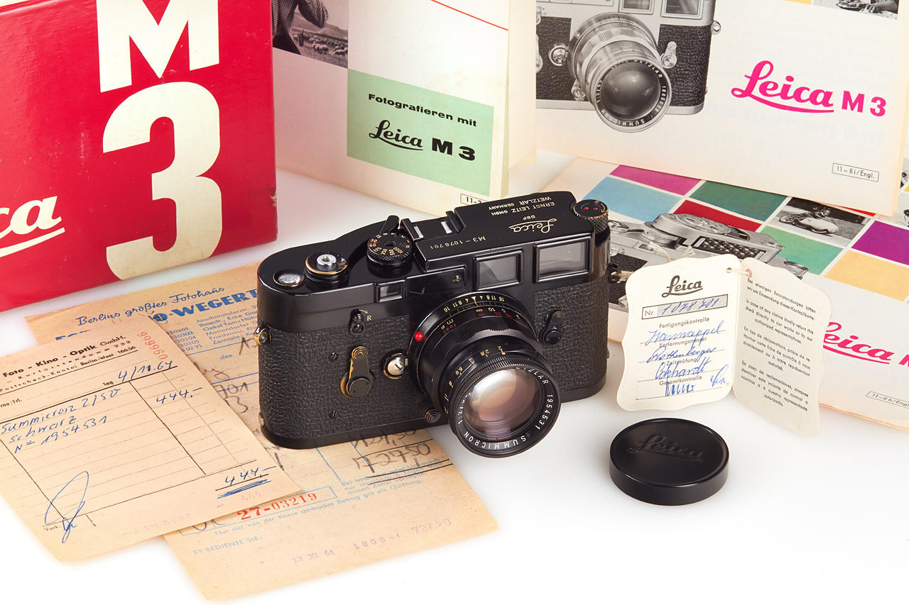 Leica M3 black paint outfit *