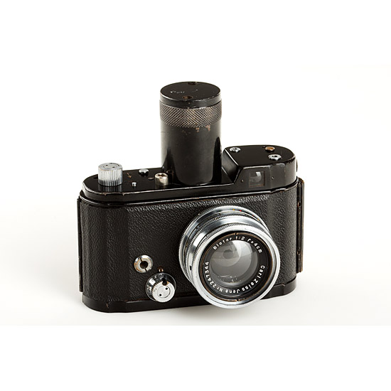 Robot II black 'Luftwaffeneigentum'