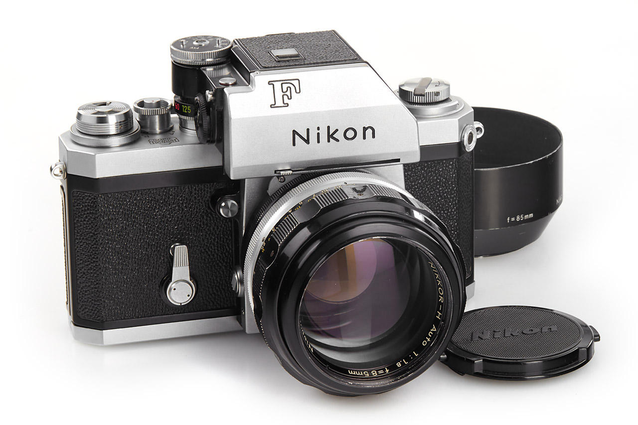Nikon F Photomic T chrome ‚Red Dot‘