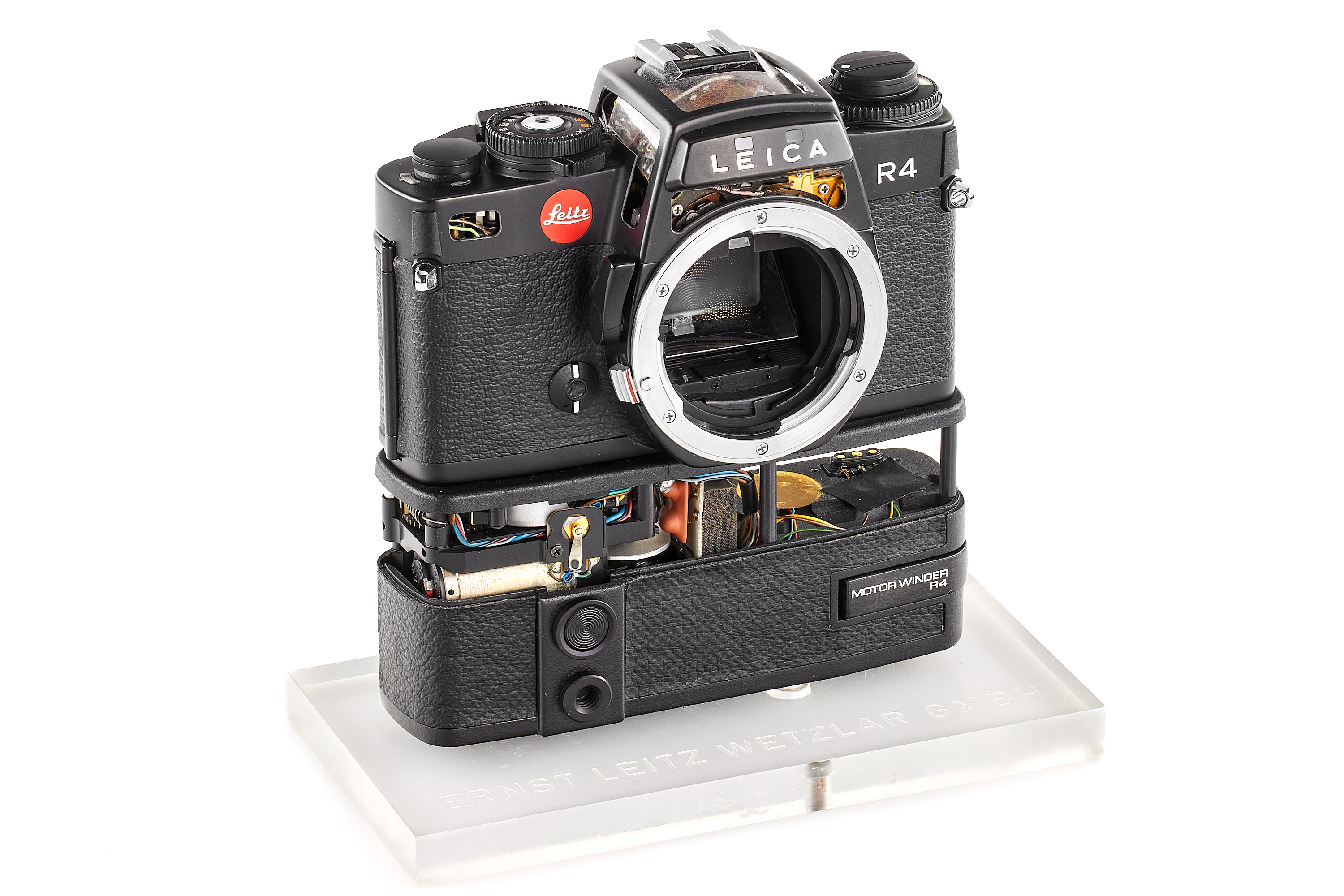 Leica R4  black cut-away model