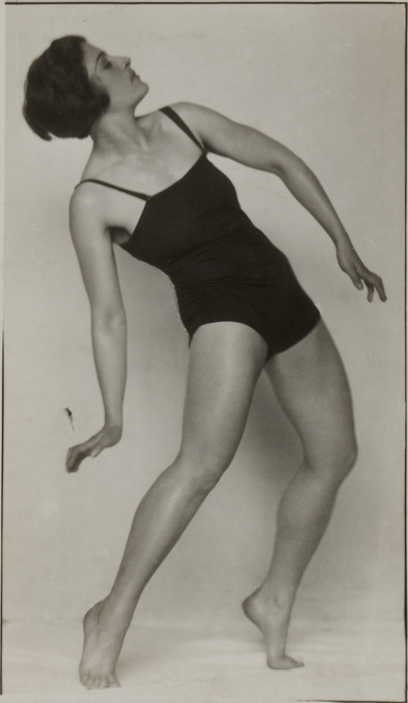 The well-known gymnastics teacher Hanne Wassermann, Trude Fleischmann (1895-1990)