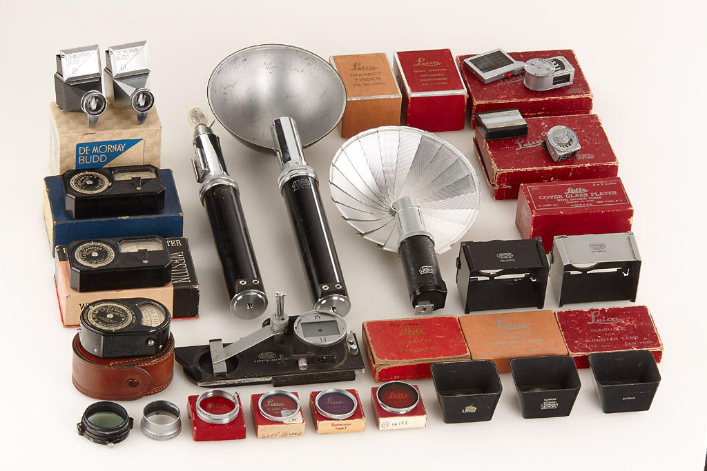 E.Leitz New York Accessories (Lot)