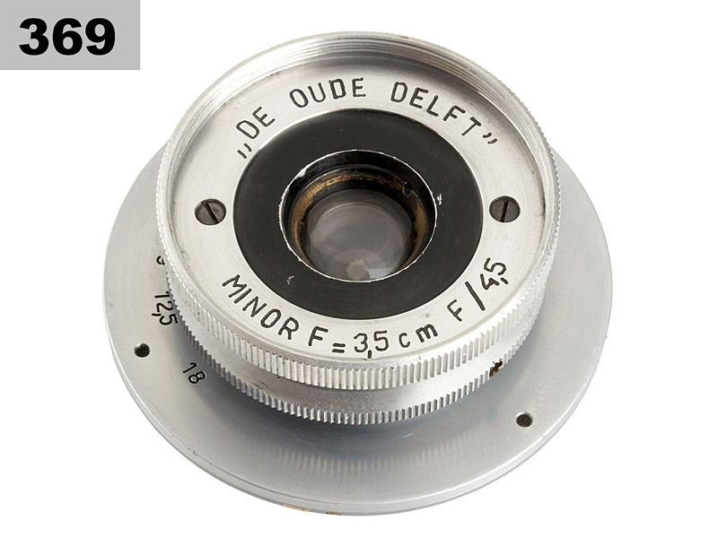 DE OUDE DELFT'   Minor 4.5/3.5cm