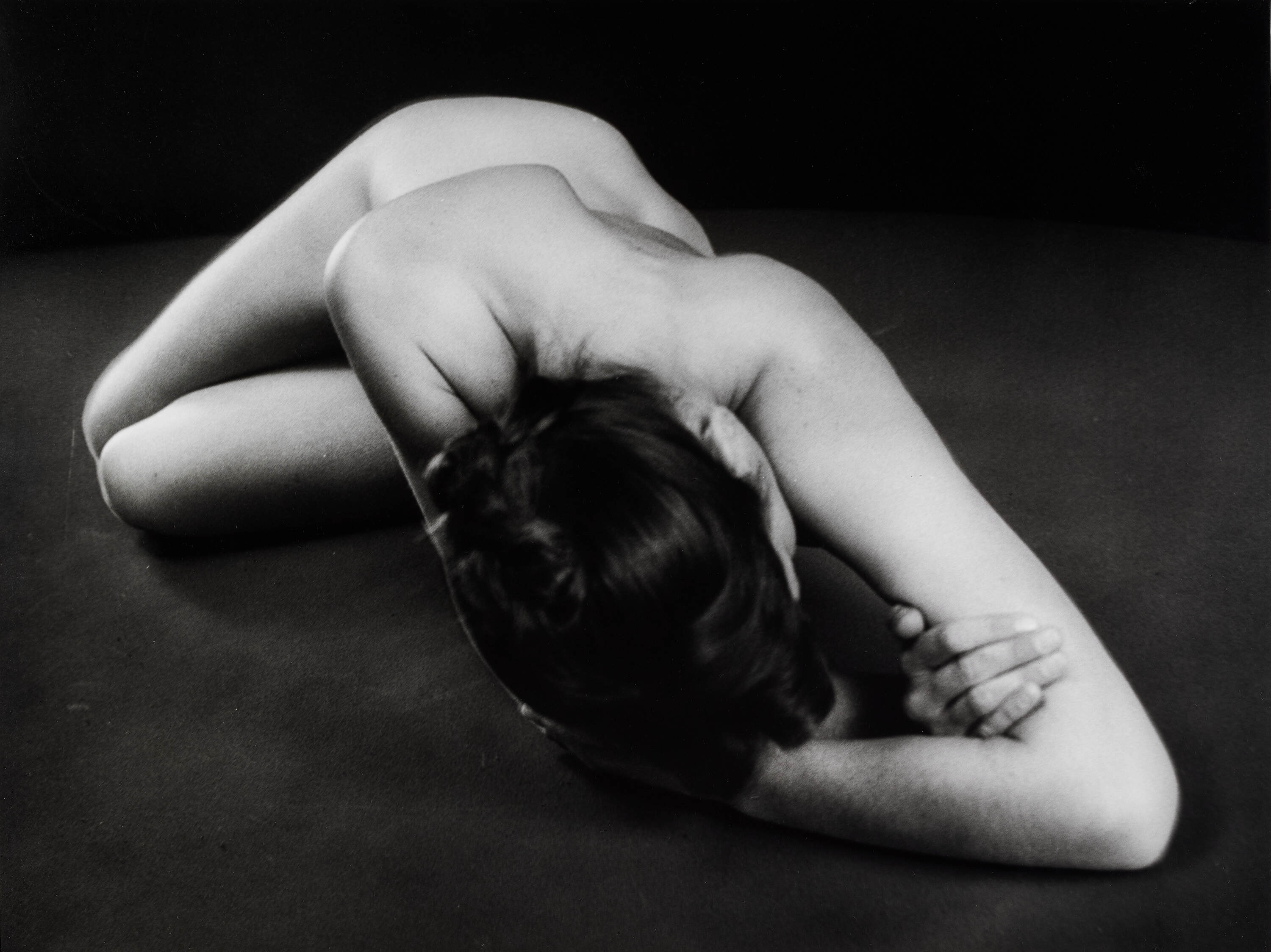 RUTH BERNHARD (1905–2006) - Nude Study, 1967
