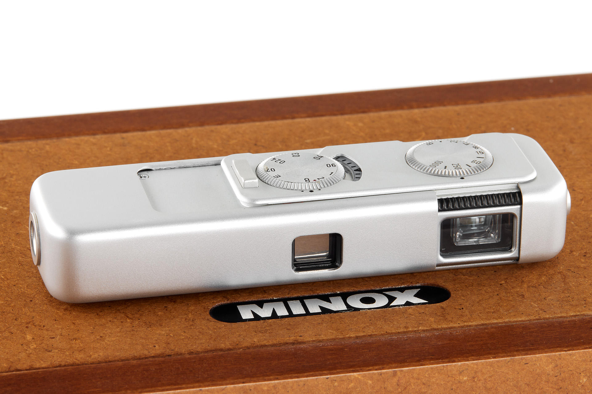 Minox AX Minox AX