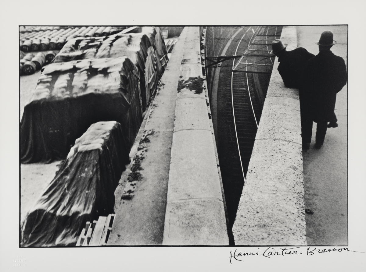 HENRI CARTIER-BRESSON (1908–2004) Quai St. Bernard, Paris 1932 HENRI CARTIER-BRESSON (1908–2004) Quai St. Bernard, Paris 1932