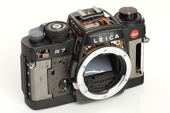 R7 black  Cutaway model 942207