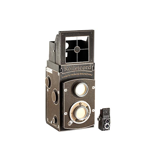 Rolleicord I Art Deco Wooden Display Model