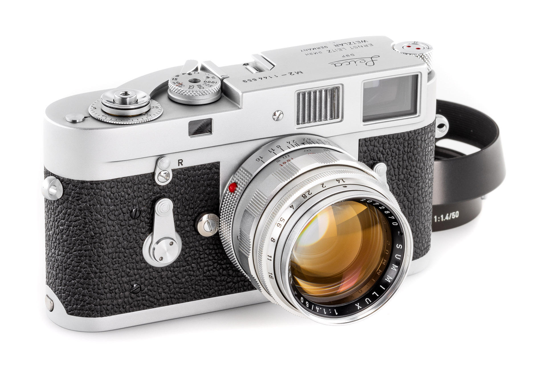 Leica M2 chrome + Summilux 1.4/50mm Leica M2 chrome + Summilux 1.4/50mm