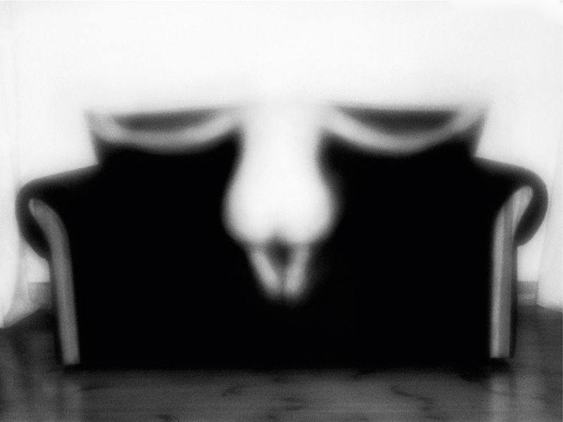 Untitled (from the series 'sofa'), Katarzyna Majak (* 1972)