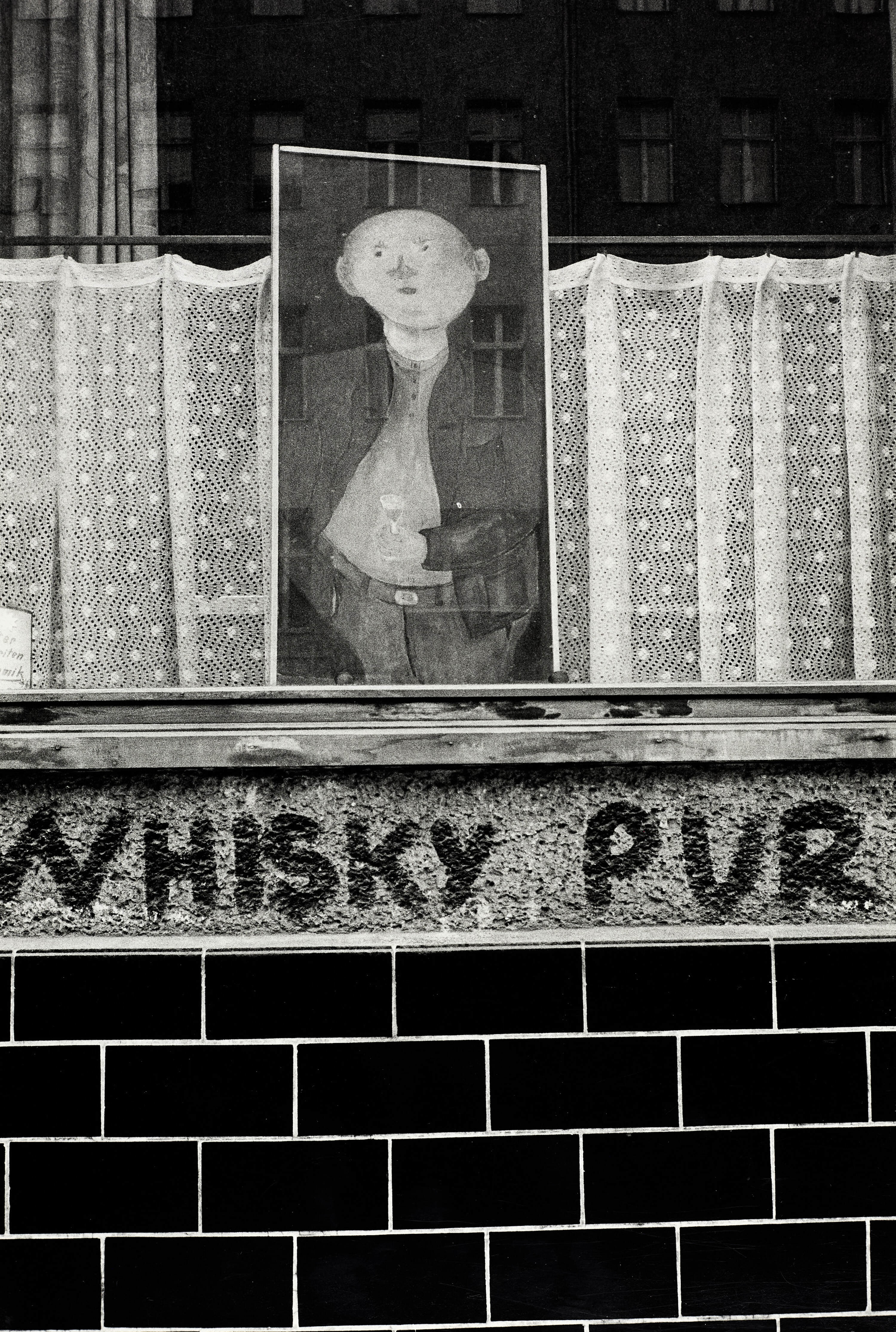 FRANZ HUBMANN (1914–2007) - Whisky pur, Berlin 1960s