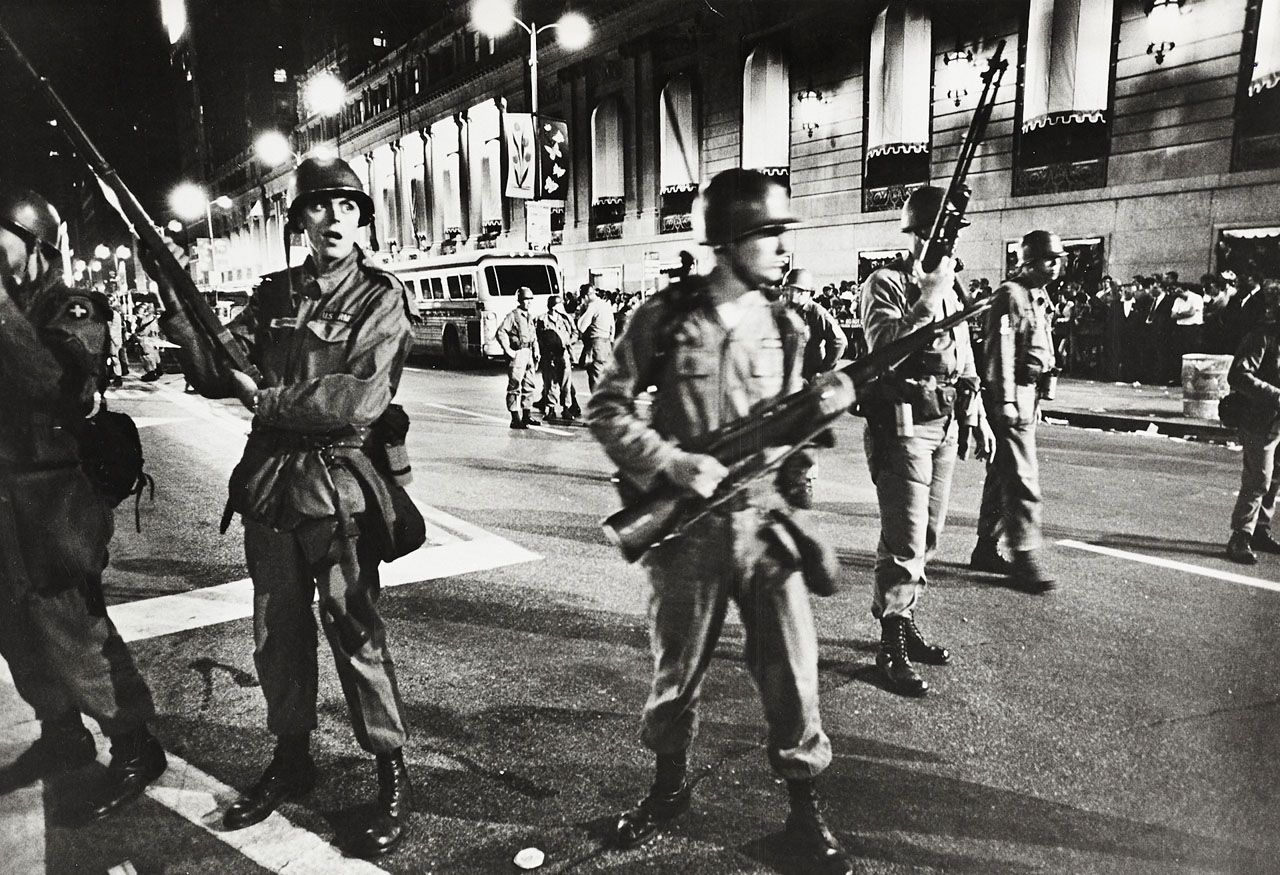 DAVID DOUGLAS DUNCAN (1916–2018) - Illinois National Guard, Chicago 1969