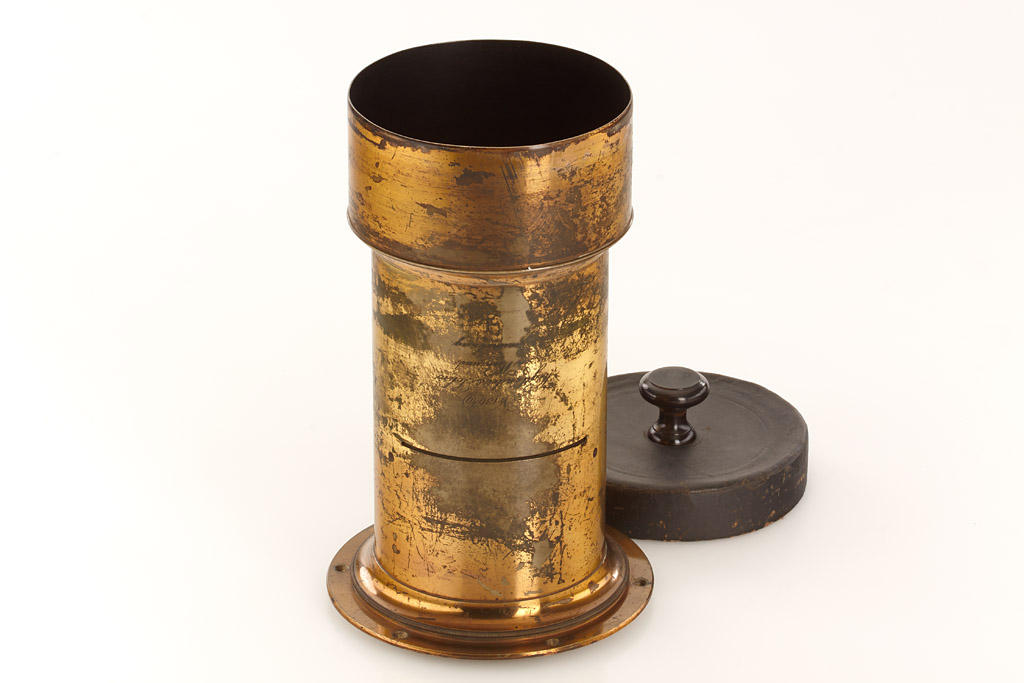 Voigtländer Petzval Lens