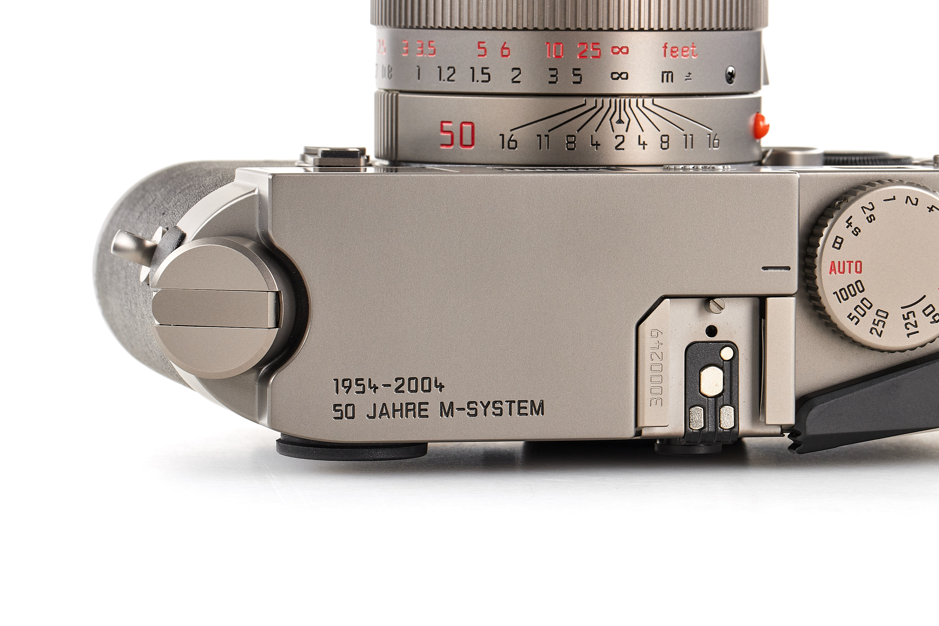 Leica M7 Titan '50 Jahre Leica M System' 10570 *