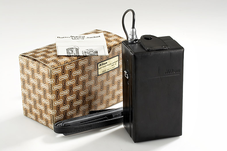 Nikon Battery Pack  Jacket MA-3