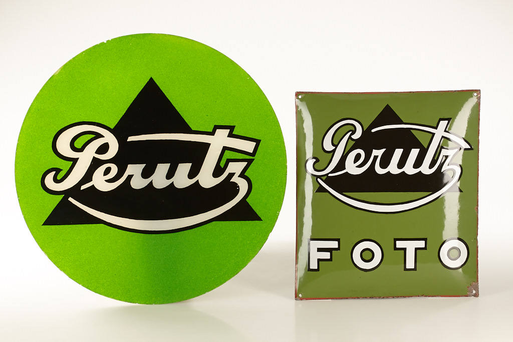 Perutz Advertising (Lot)