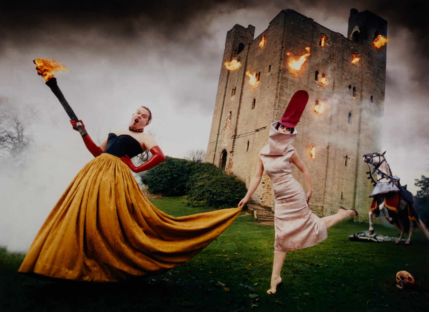 DAVID LACHAPELLE (* 1963) Alexander McQueen and Isabella Blow: Burning down the House, Essex 1996 DAVID LACHAPELLE (* 1963) Alexander McQueen and Isabella Blow: Burning down the House, Essex 1996